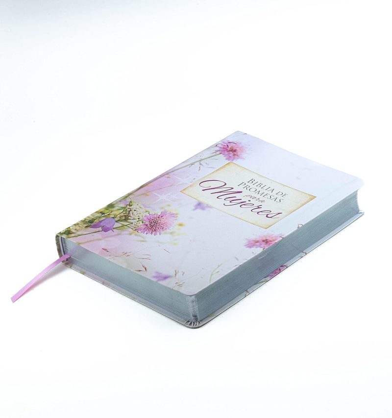 ** Diario con cubierta floral y marcador de cinta rosa