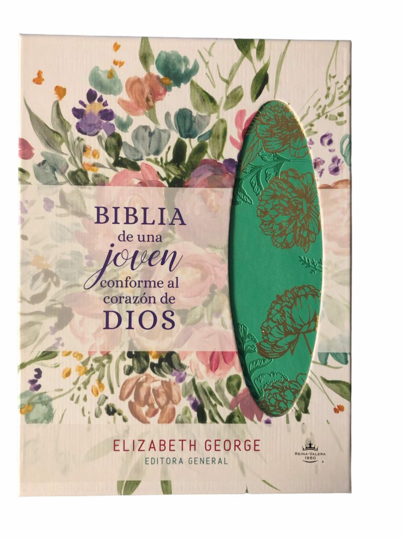 Portada de un libro titulado 'BIBLIA de una joven conforme al corazón de DIOS' de Elizabeth George con un diseño floral de fondo y un marcador de páginas en forma de sandalia verde que sobresale del libro.
