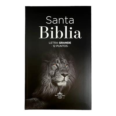 ** Portada de la Santa Biblia con letra grande, mostrando la imagen de un león en un diseño en blanco y negro.