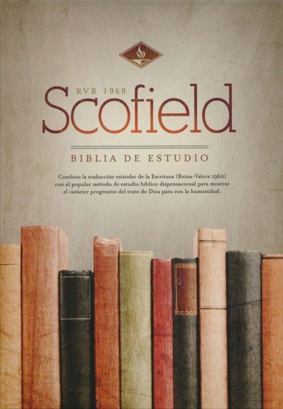 ** Portada de la Biblia de Estudio Scofield con ilustración de varios lomos de libros de colores diversos.