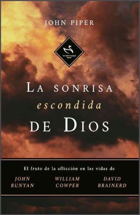 La sonrisa escondida de Dios" de John Piper, con un fondo de nubes oscuras y el título en letras grandes.