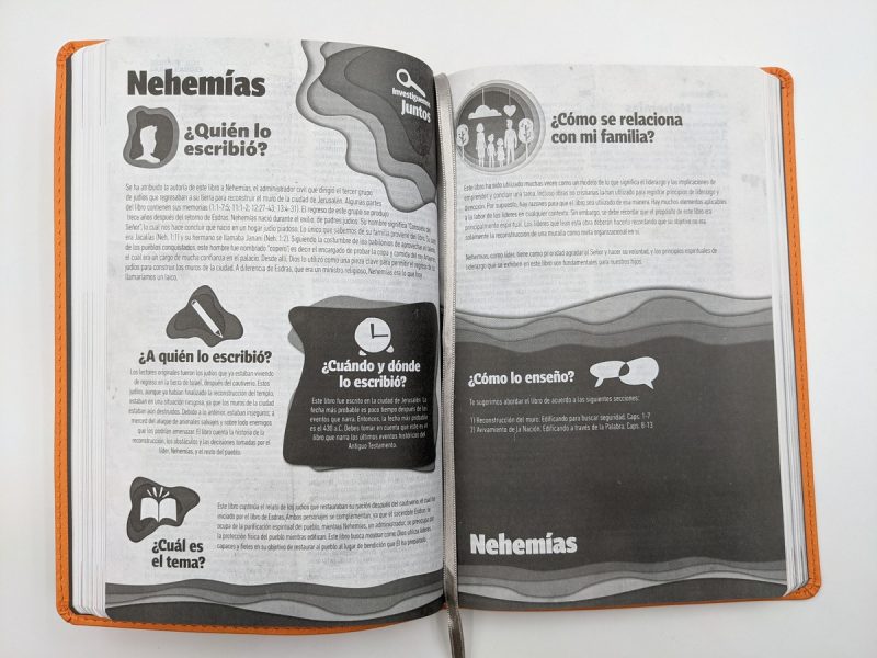 Biblia Devocional Familiar NBV/Lujo - Image 4