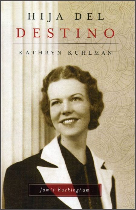 ** Portada del libro titulado "Hija del Destino" con una imagen en blanco y negro de una mujer sonriente.