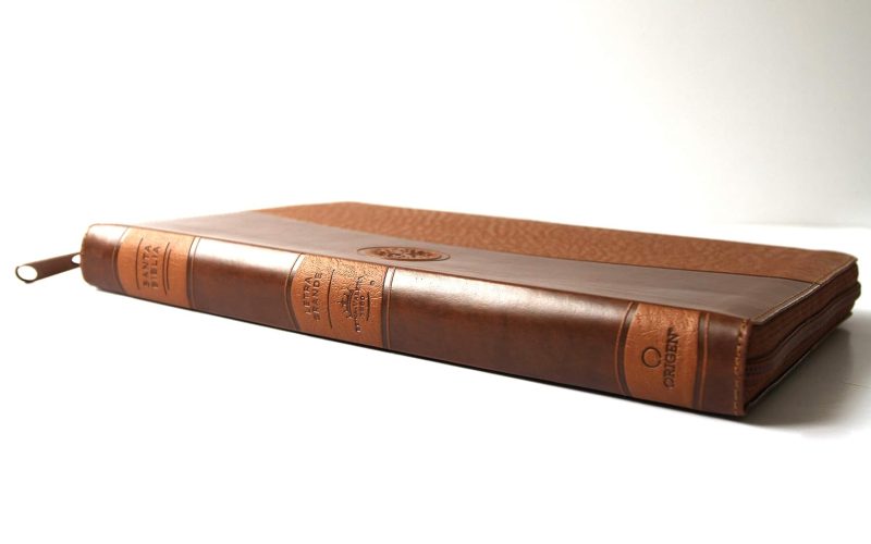 Biblia RVR60Tamaño GrandeImitacion PielMarronCremallera 2