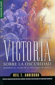 Victoria sobre la oscuridad [Bolsilibro]