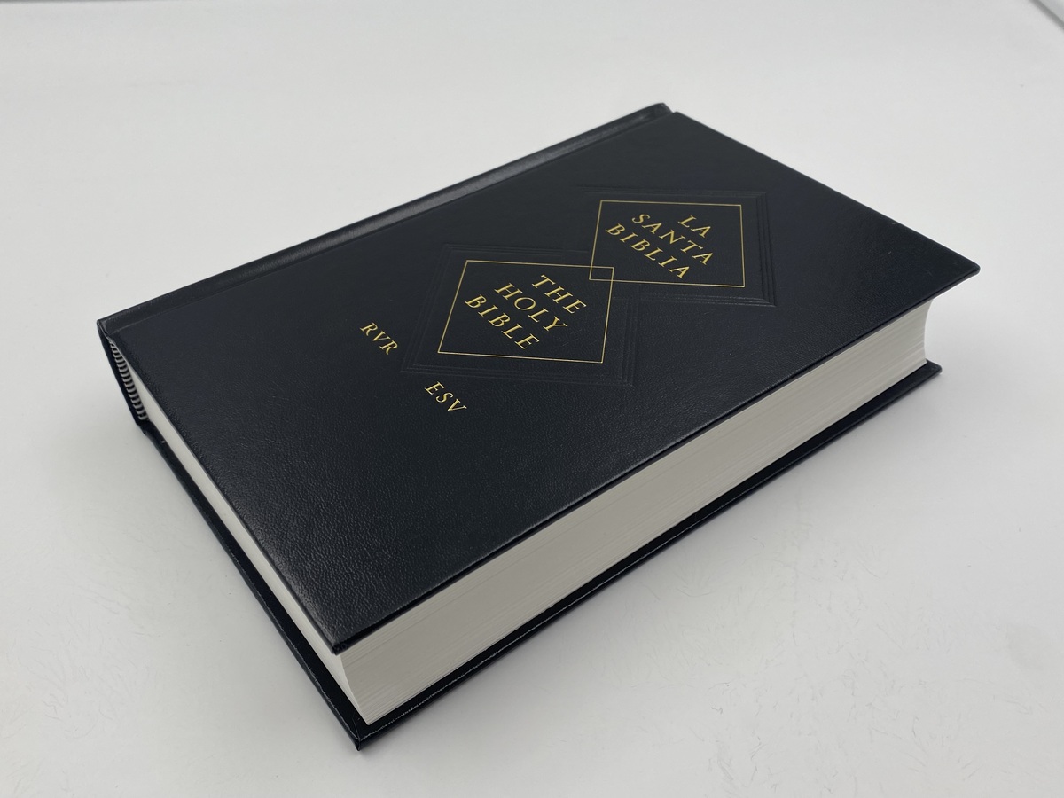 Biblia RVR 1960 ESV Bilingüe Tapa Dura 4 Biblia RVR 1960 ESV Bilingüe Tapa Dura - Image 4