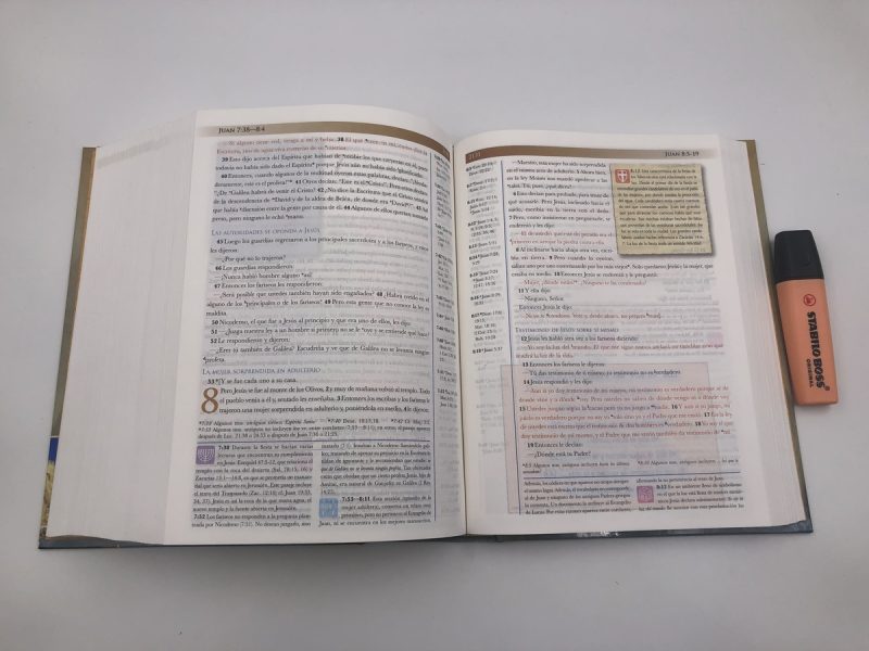 Biblia RVA 2015 de Estudio Mundo Hispano Tapa Dura - Image 3
